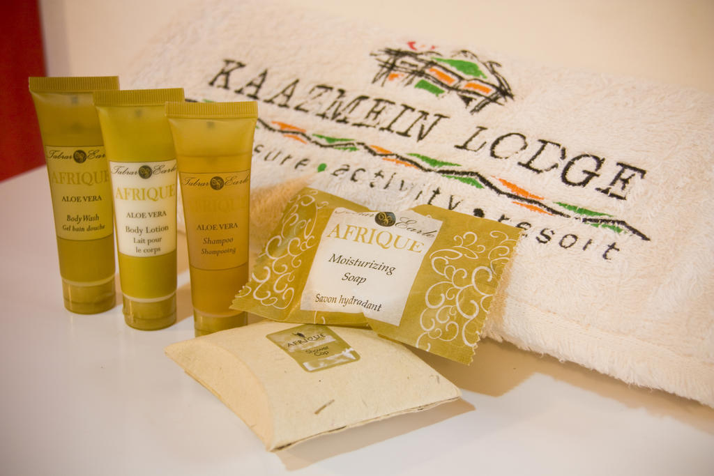 Kaazmein Lodge ลิฟวิงสโตน ภายนอก รูปภาพ